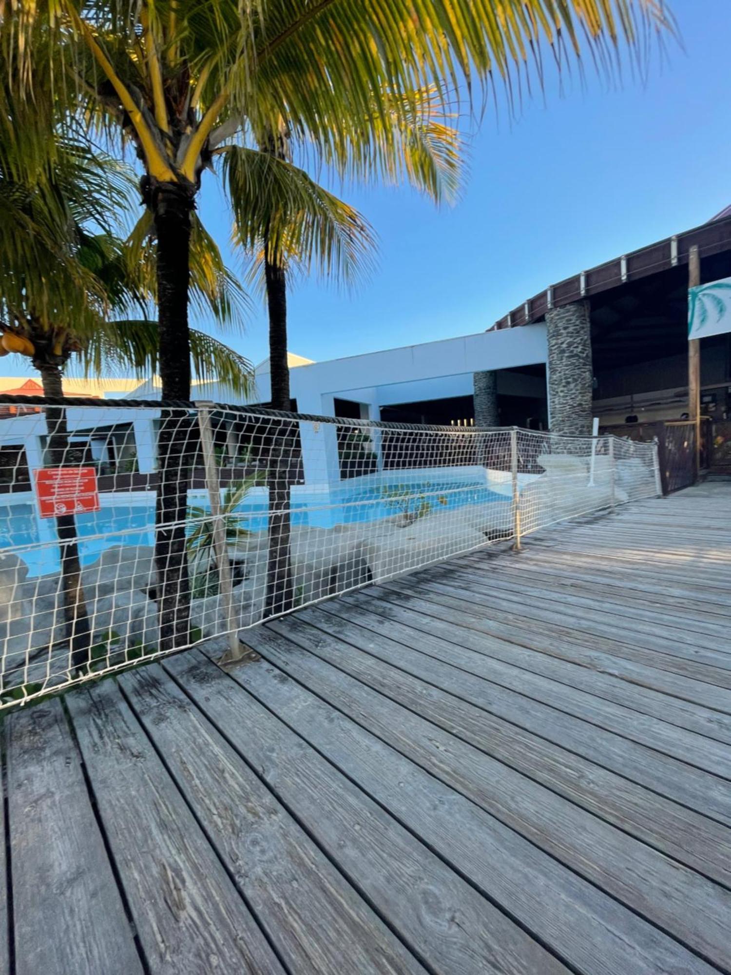Studio 25 M Manganao Joela 4 Personnes Avec Machine A Laver (Adults Only) Saint-Francois  Kültér fotó