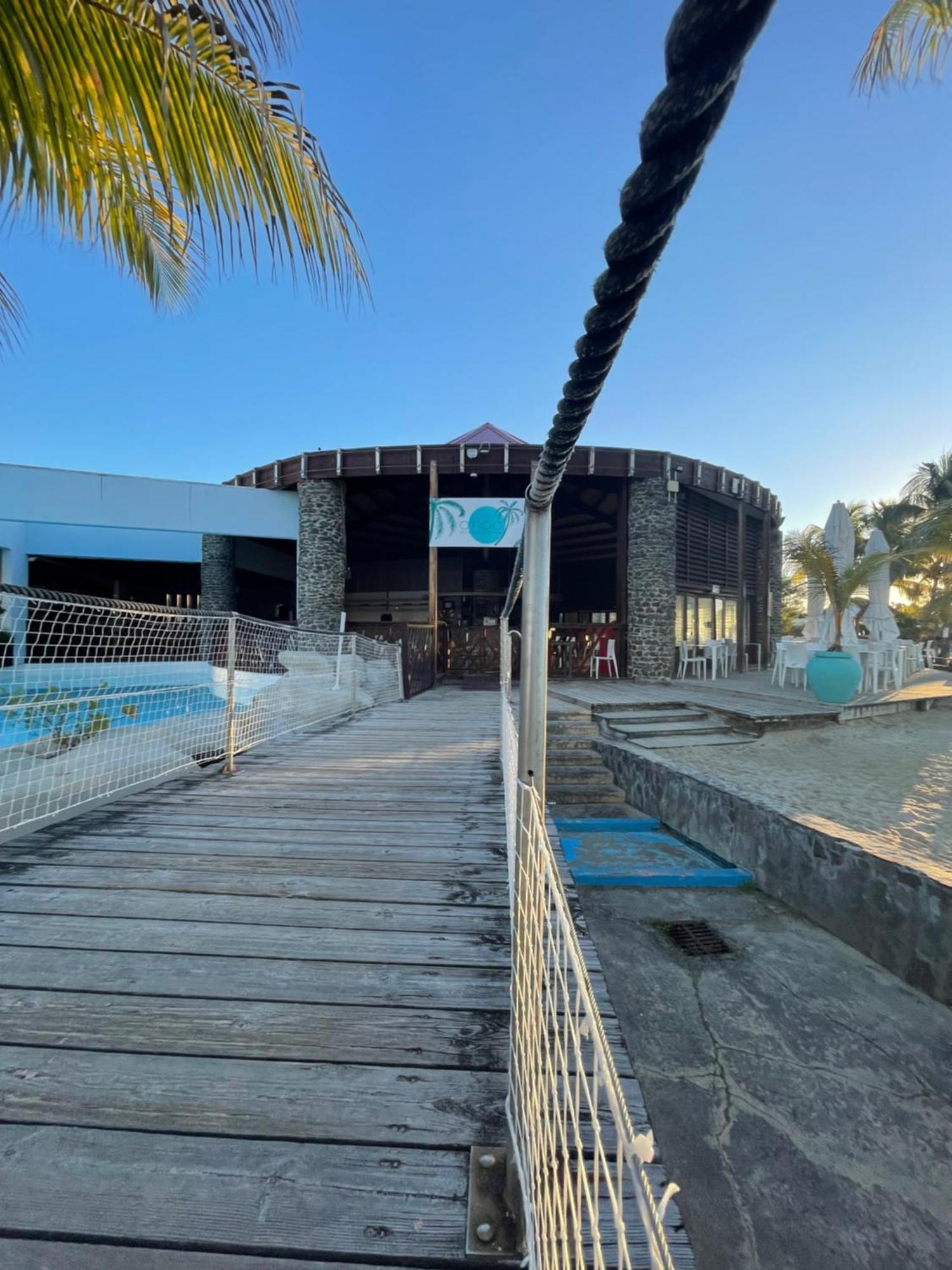 Studio 25 M Manganao Joela 4 Personnes Avec Machine A Laver (Adults Only) Saint-Francois  Kültér fotó