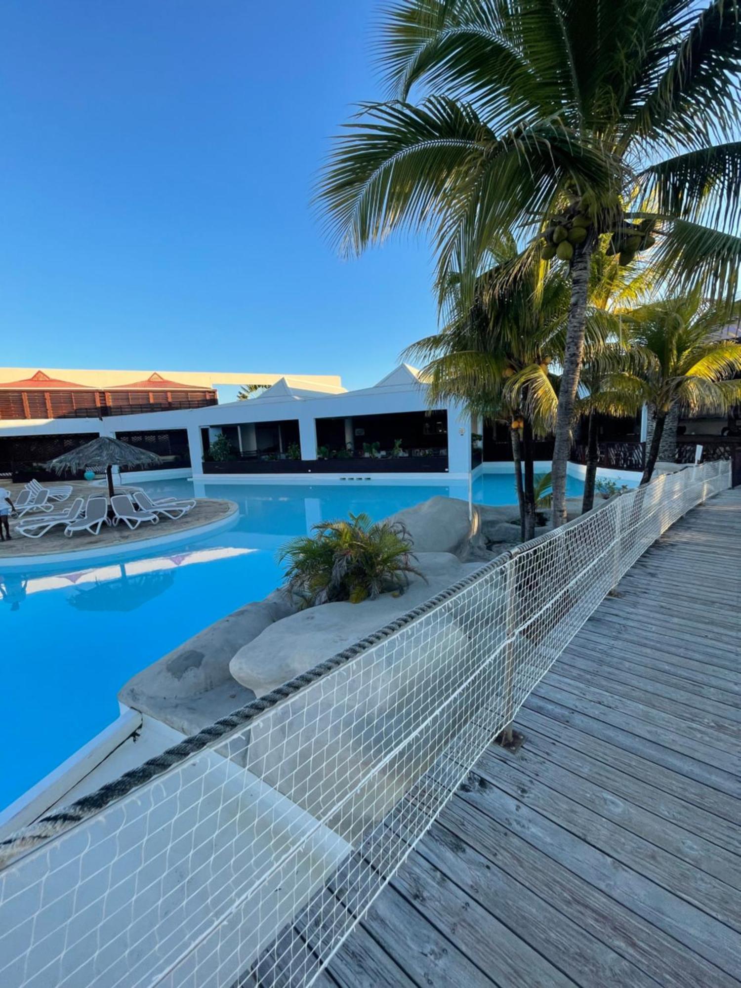 Studio 25 M Manganao Joela 4 Personnes Avec Machine A Laver (Adults Only) Saint-Francois  Kültér fotó